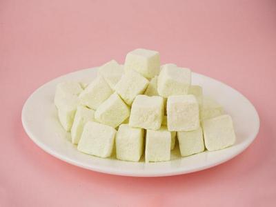 Gefriergetrockneter Käse und Melone