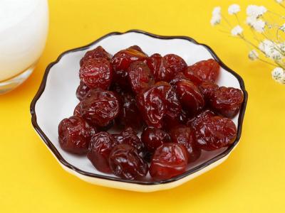 Duftende getrocknete Kirschfrüchte